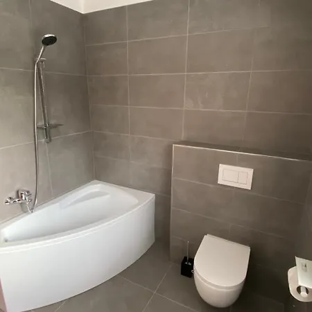 Penzion Restaurace Pyramida